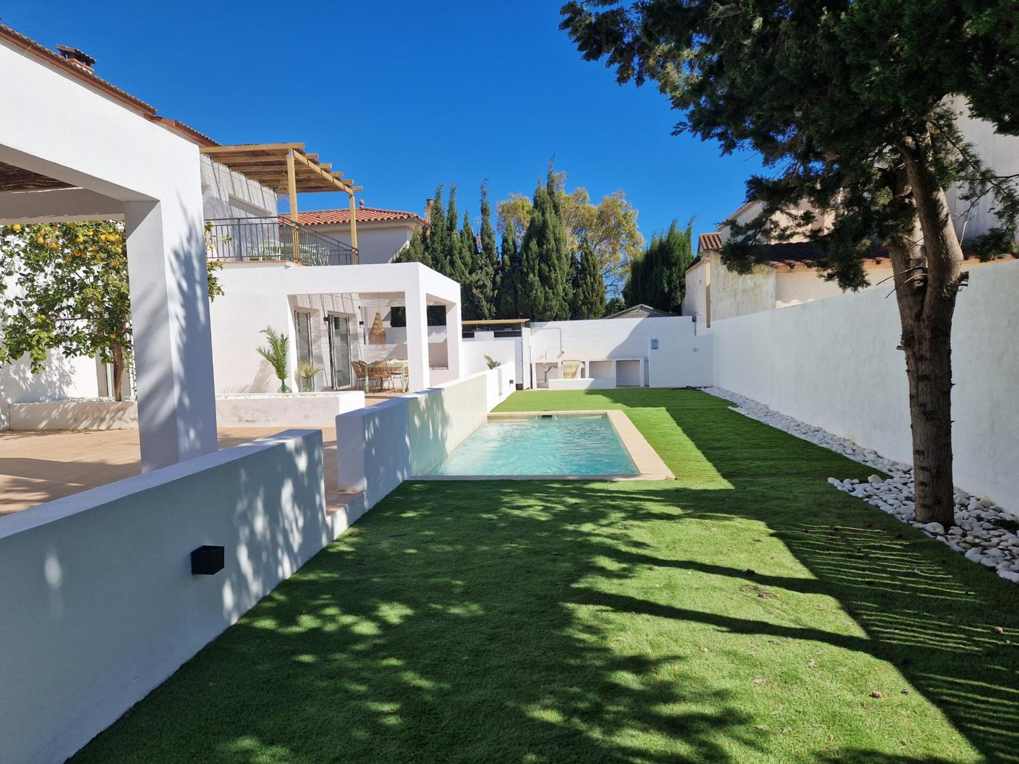 Gorgot P1 I Apartamento Con Terraza Y Piscina Comunitaria Cerca De La Playa Empuriabrava Zewnętrze zdjęcie